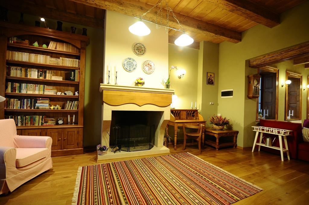 Pensiunea Tohanu Vechi Zarnesti Exterior foto